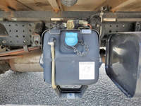 三菱ふそうキャンター平ボディ小型（2t・3t）[写真16]