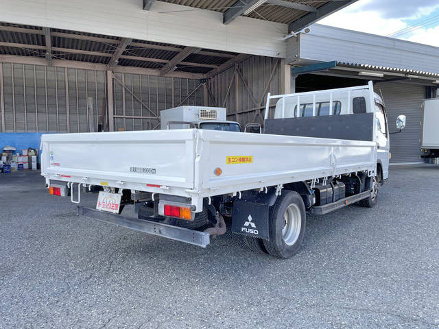 三菱ふそうキャンター平ボディ小型（2t・3t）[写真02]