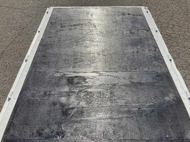 三菱ふそうキャンター平ボディ小型（2t・3t）[写真12]