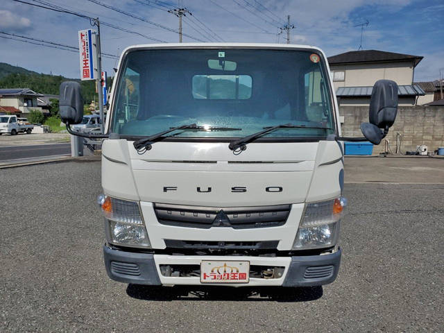 三菱ふそうキャンター平ボディ小型（2t・3t）[写真09]