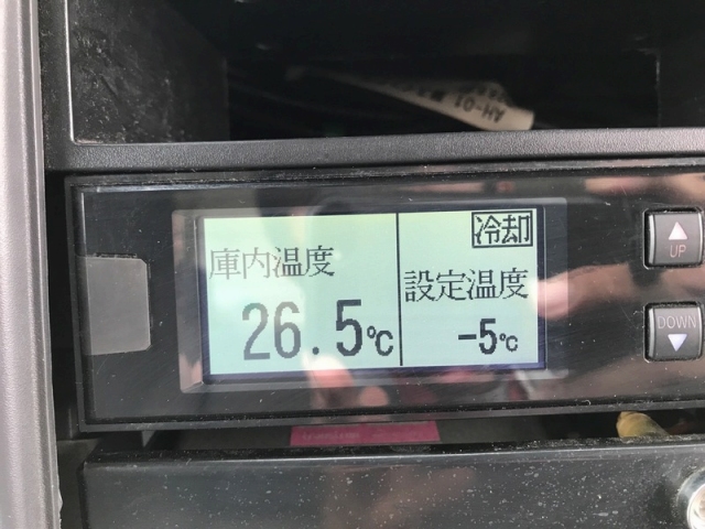いすゞエルフ冷凍車（冷蔵車）小型（2t・3t）[写真19]