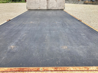 いすゞエルフ平ボディ小型（2t・3t）[写真11]