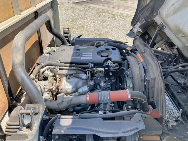 いすゞエルフ平ボディ小型（2t・3t）[写真23]