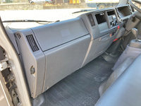 いすゞエルフ平ボディ小型（2t・3t）[写真27]