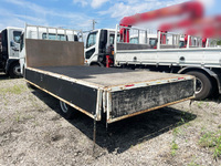 三菱ふそうキャンター平ボディ小型（2t・3t）[写真13]