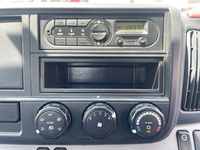 三菱ふそうキャンター平ボディ小型（2t・3t）[写真32]