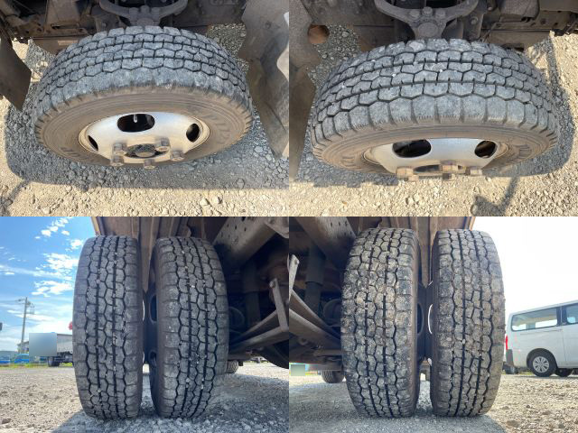 三菱ふそうキャンター平ボディ小型（2t・3t）[写真13]