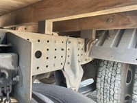 三菱ふそうキャンター平ボディ小型（2t・3t）[写真17]