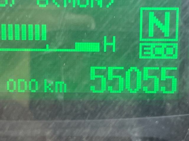 三菱ふそうキャンター平ボディ小型（2t・3t）[写真29]