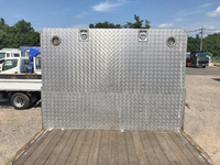 三菱ふそうファイターアルミブロック中型（4t）[写真10]