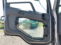 三菱ふそうファイターアルミブロック中型（4t）[写真25]