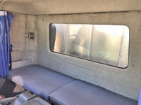 三菱ふそうファイターアルミブロック中型（4t）[写真30]