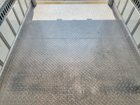 いすゞエルフ冷凍車（冷蔵車）小型（2t・3t）[写真18]