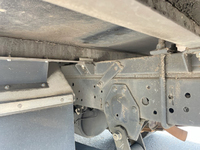 いすゞエルフ冷凍車（冷蔵車）小型（2t・3t）[写真23]