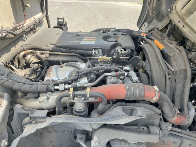 いすゞエルフ冷凍車（冷蔵車）小型（2t・3t）[写真26]