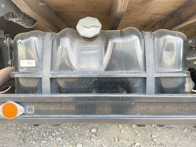 いすゞエルフ平ボディ小型（2t・3t）[写真15]