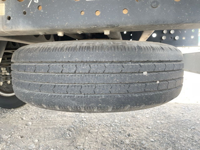 いすゞエルフ平ボディ小型（2t・3t）[写真16]