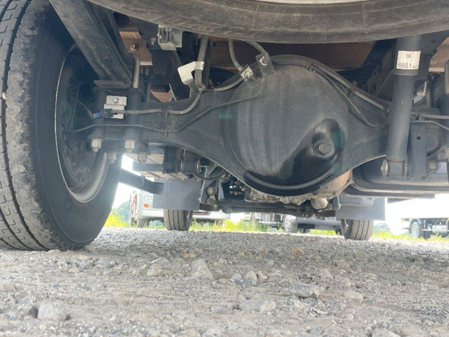 いすゞエルフ平ボディ小型（2t・3t）[写真19]