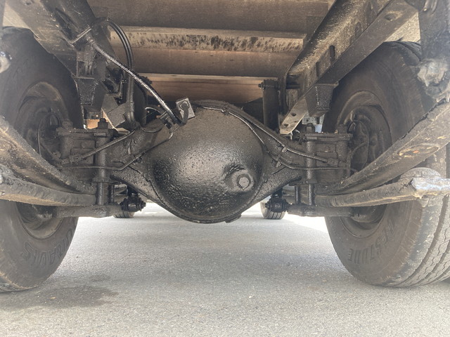 いすゞエルフ平ボディ小型（2t・3t）[写真21]