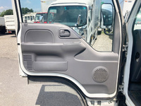 いすゞエルフ平ボディ小型（2t・3t）[写真25]