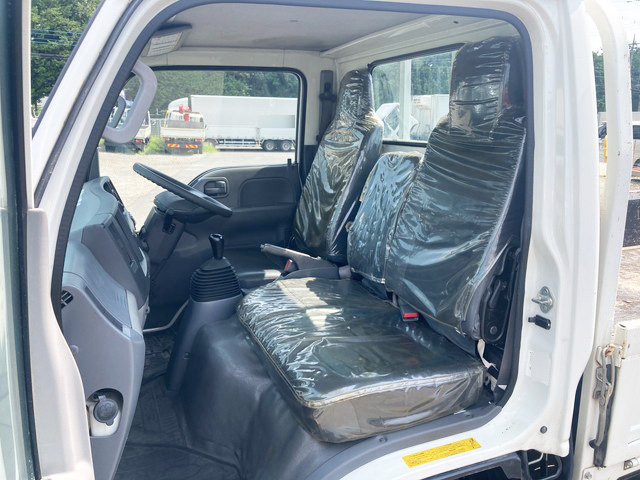 いすゞエルフ平ボディ小型（2t・3t）[写真27]