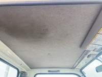 いすゞエルフ平ボディ小型（2t・3t）[写真32]