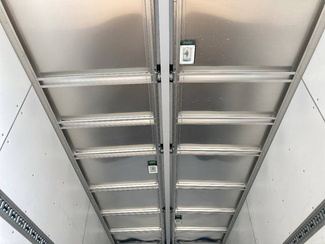 日野レンジャーアルミウイング中型（4t）[写真10]