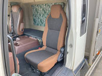 日野レンジャーアルミウイング中型（4t）[写真30]