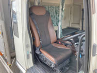 日野レンジャーアルミウイング中型（4t）[写真32]