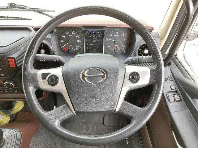 日野レンジャーアルミウイング中型（4t）[写真36]