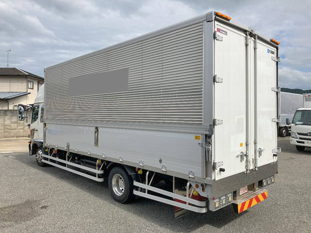 日野レンジャーアルミウイング中型（4t）[写真04]