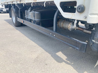 いすゞエルフ平ボディ小型（2t・3t）[写真14]