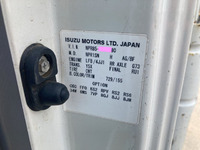 いすゞエルフ平ボディ小型（2t・3t）[写真37]