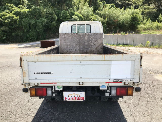 いすゞエルフ平ボディ小型（2t・3t）[写真08]