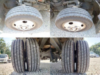 いすゞエルフ平ボディ小型（2t・3t）[写真20]