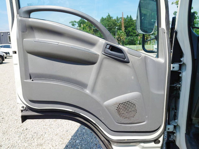 いすゞエルフ平ボディ小型（2t・3t）[写真25]