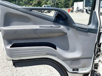 三菱ふそうキャンター平ボディ小型（2t・3t）[写真25]