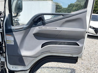 三菱ふそうキャンター平ボディ小型（2t・3t）[写真26]