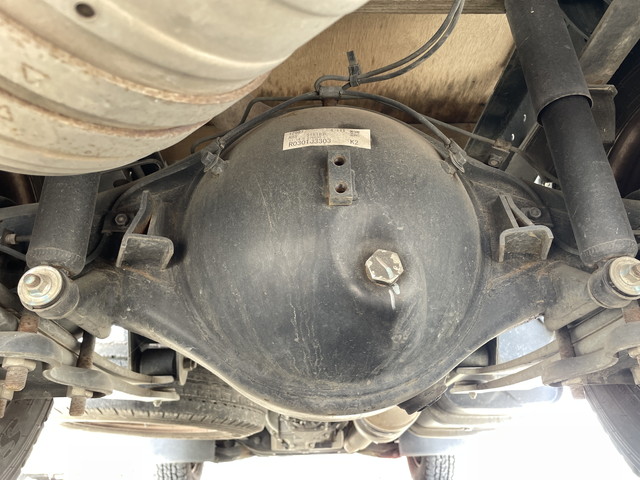 三菱ふそうキャンター平ボディ小型（2t・3t）[写真22]