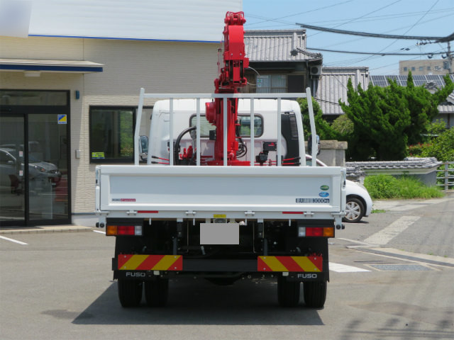 三菱ふそうキャンタークレーン6段小型（2t・3t）[写真04]