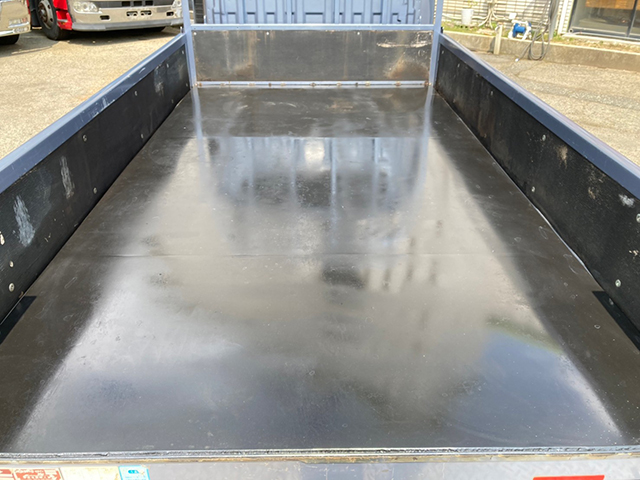 いすゞエルフダブルキャブ（Wキャブ）小型（2t・3t）[写真10]