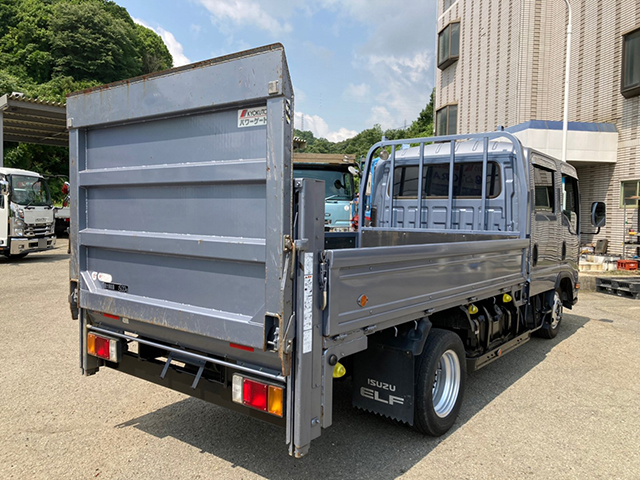 いすゞエルフダブルキャブ（Wキャブ）小型（2t・3t）[写真02]