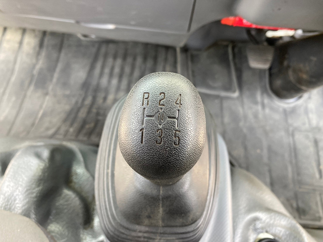 いすゞエルフダブルキャブ（Wキャブ）小型（2t・3t）[写真36]