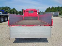 三菱ふそうキャンターアルミブロック小型（2t・3t）[写真10]