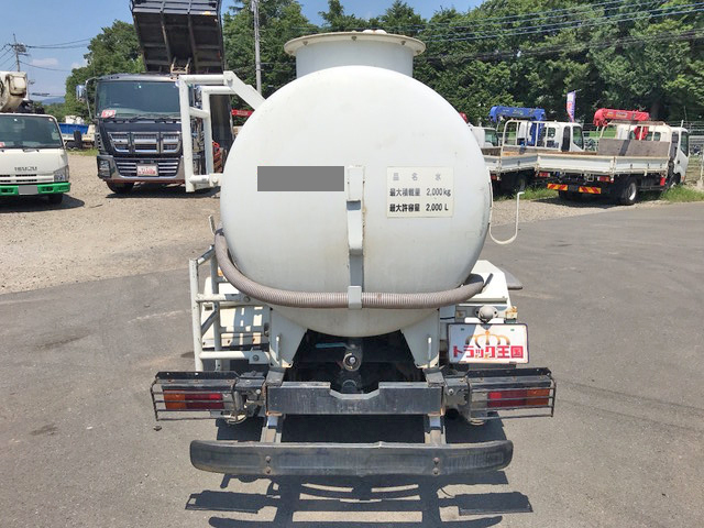 三菱ふそうキャンター散水車小型（2t・3t）[写真09]