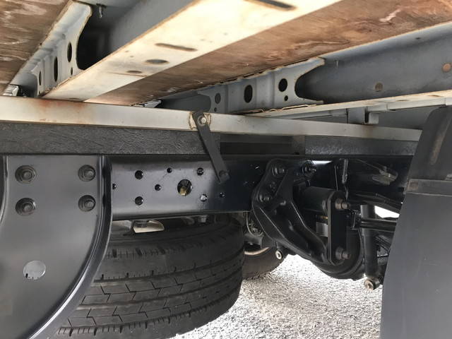 日野デュトロ平ボディ小型（2t・3t）[写真14]