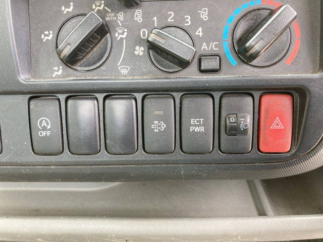 日野デュトロ平ボディ小型（2t・3t）[写真25]