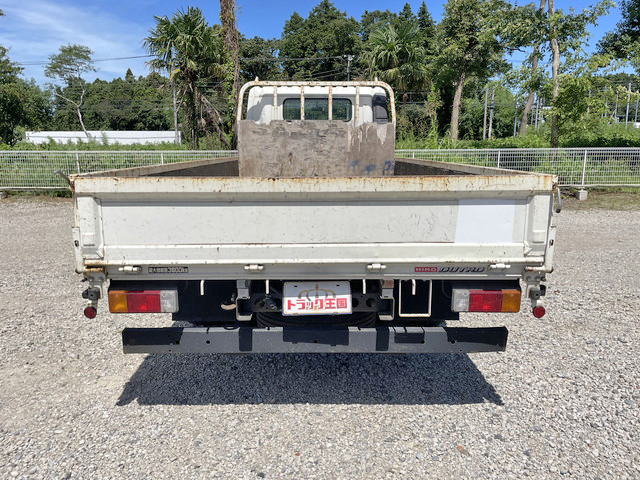 日野デュトロ平ボディ小型（2t・3t）[写真11]