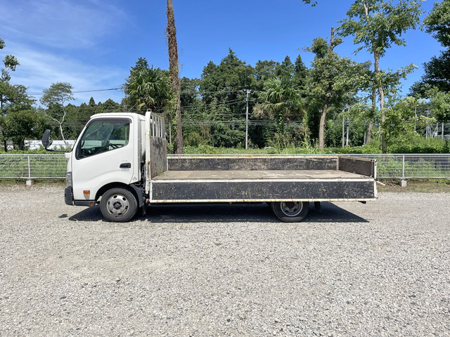 日野デュトロ平ボディ小型（2t・3t）[写真06]