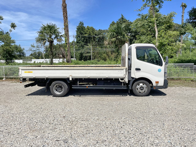 日野デュトロ平ボディ小型（2t・3t）[写真07]